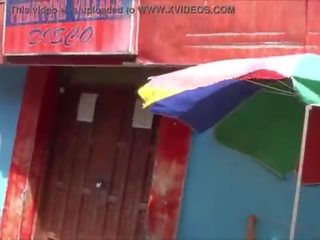 バック ワイルド ビデオ sabang ビーチ プエルト galera フィリピン